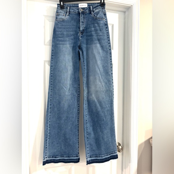Nina Rossi Denim - Classic Blue Wide Leg Jeans